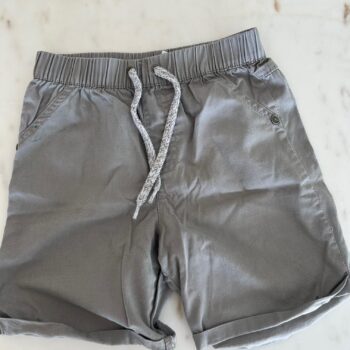 Trendy cotton shorts 12-18mnths