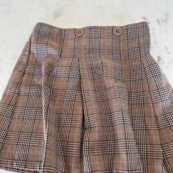 Stylish skirt 4-5yrs