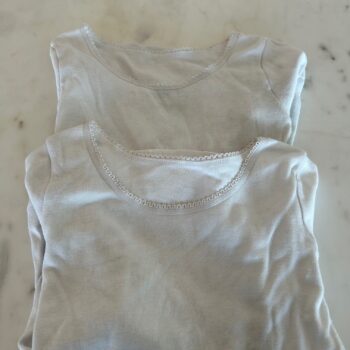 Buundle 2 cotton Woolworths vests 6-7yrs