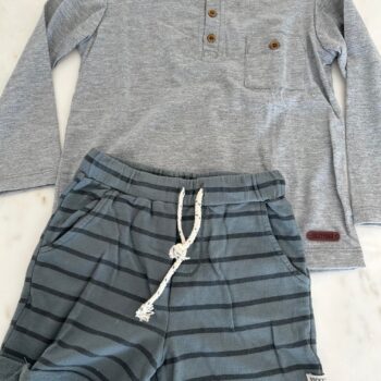 Sticky Fudge 2pce buundle short and sweatshirt 3-4yrs
