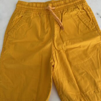 Woolworths cotton shorts 6-7yrs