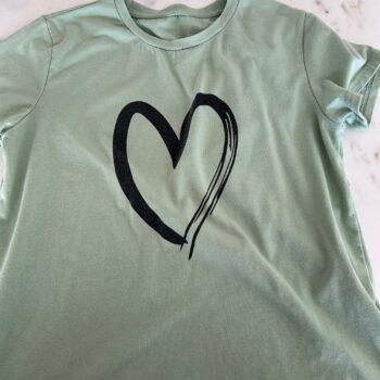 Love t-shirt 7-8yrs