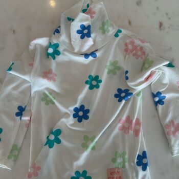 Spring daisy print polo neck 4-5yrs