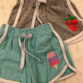 Buundle 2 cotton shorts 2-3yrs