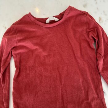 T-shirt long sleeved 4-5yrs