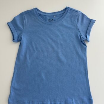 Woolworths 100% cotton t-shirt 4-5yrs
