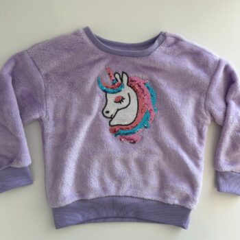 Fleece and sequins unicorn top 4-5yrs