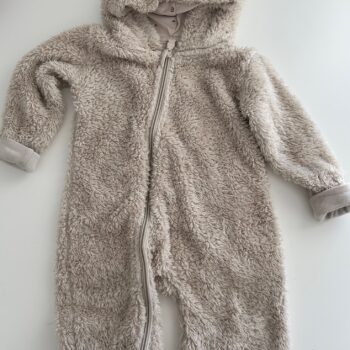 Warm hooded romper 6-12mnths