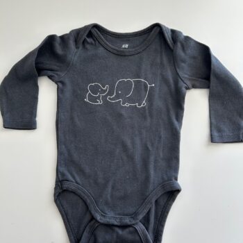 H&M organic cotton romper 0-3mnths
