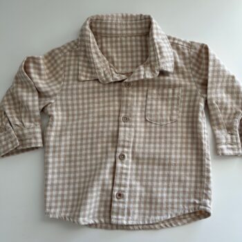 Lovely flannel top 12-24mnths