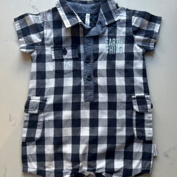 EARTHCHILD fabulous quality cotton romper 0-3mnths