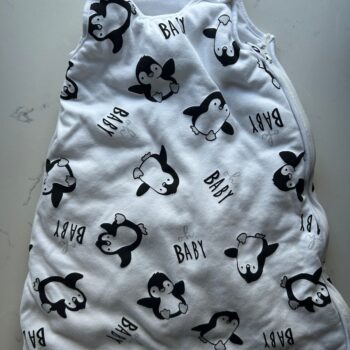 Padded gorgeous penguin sleeping bag 0-18mnths