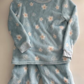 WOOLWORTHS fleece pajamas 8-9yrs