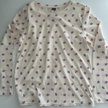 Beautiful 100% cotton flowers top 9-10yrs