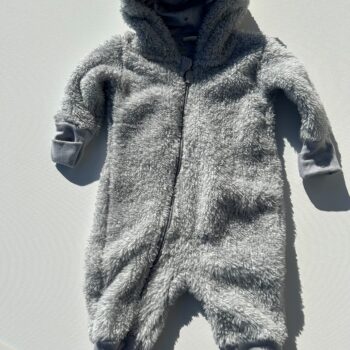 PNP fleece with cotton trim romper AS NEW 0-3mnths