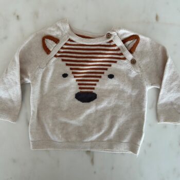 Beautiful knitted jersey 0-3mnths