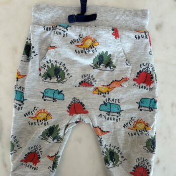 WOOLWORTHS dino gorgeosu trackpants 6-12mnths