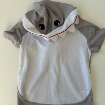 Shark-face hood top 3-4yrs