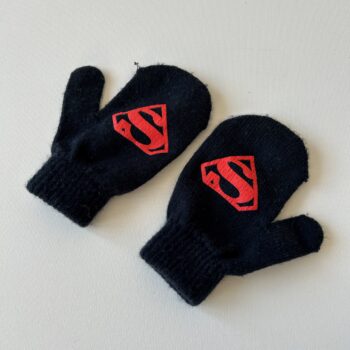 SUPERMAN mittens 6-12mnths
